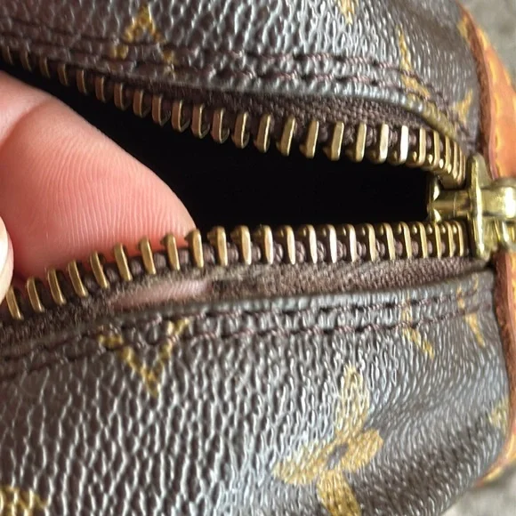 Louis Vuitton Compiegne 28 leather vanity case
Very good condition - Picture 7 of 17